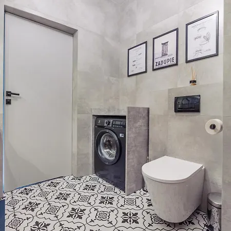 Flatbook - Center Doki Living