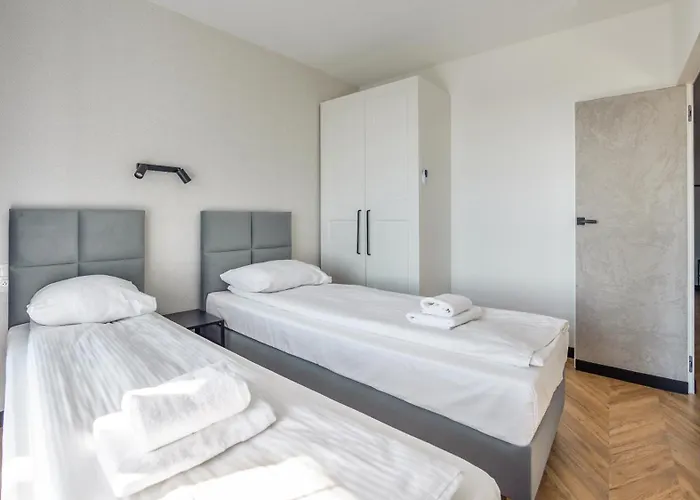 Lägenhet Flatbook - Center Doki Living Gdańsk
